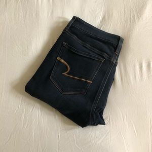 American Eagle Hi Rise Jeans